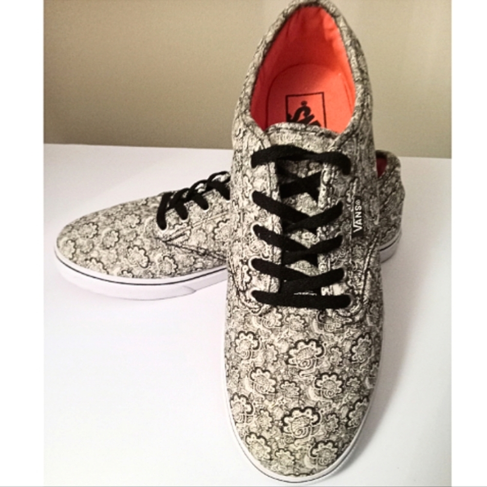 Vans Sneakers Size 8